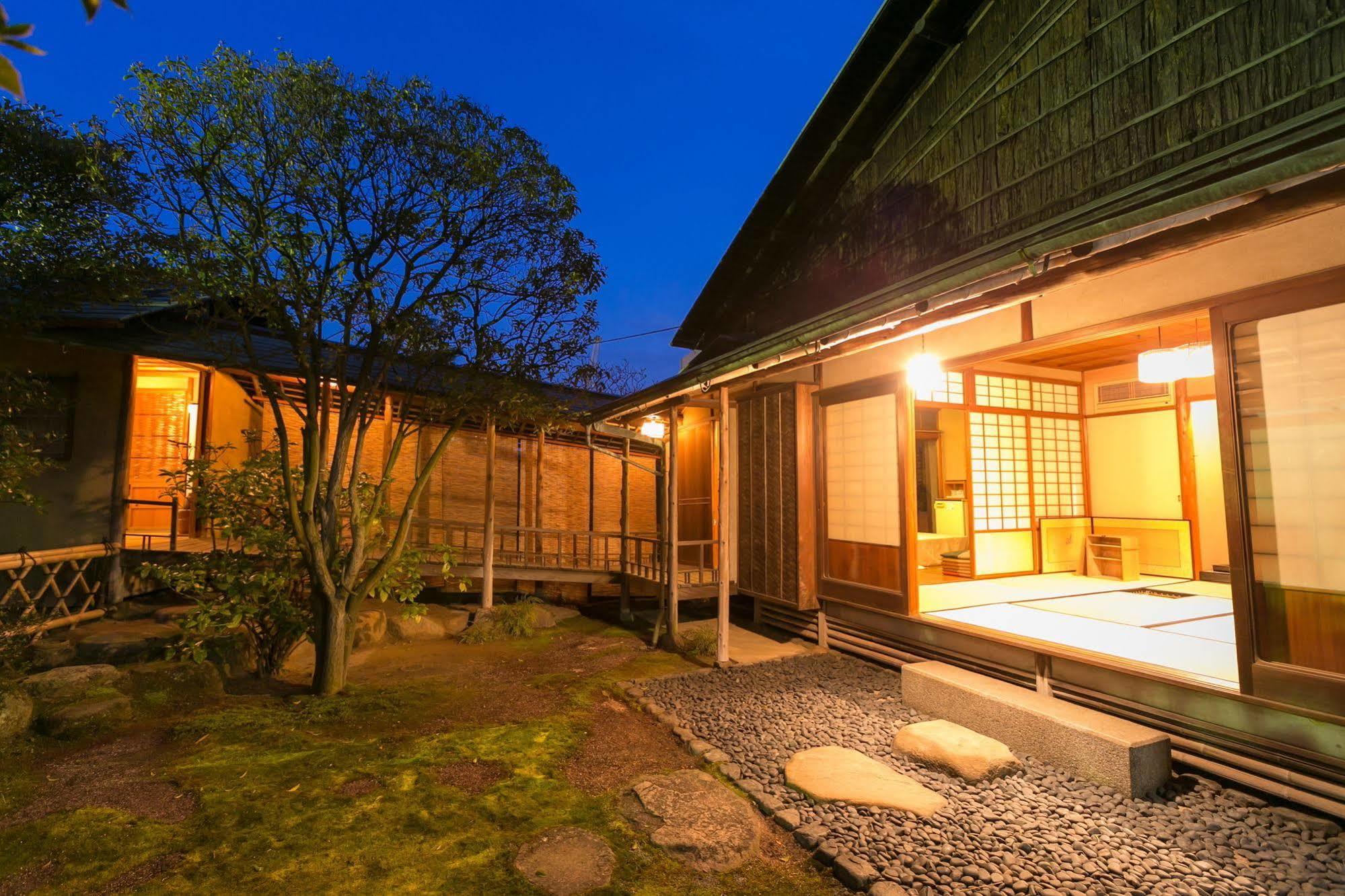 Nishiyama Bekkan Onomichi Exterior photo